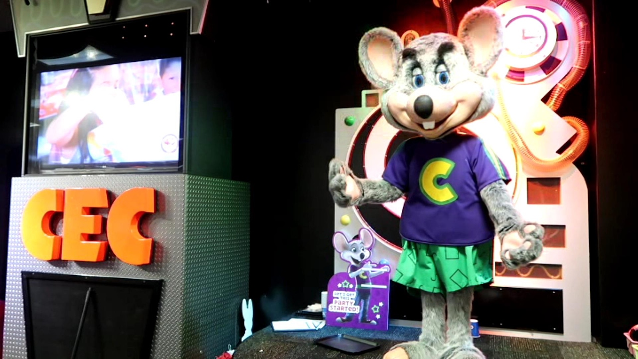 Animatronics Chuck E Cheese