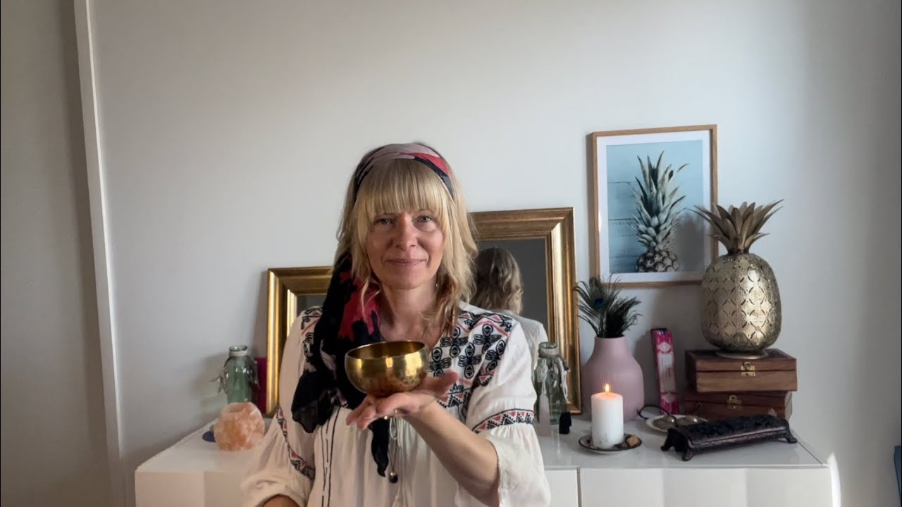 LÖYDÄT RAKKAUDEN - OSA 1 - KUN SEURAAT OMAA POLKUASI @ValonTaikaTarot