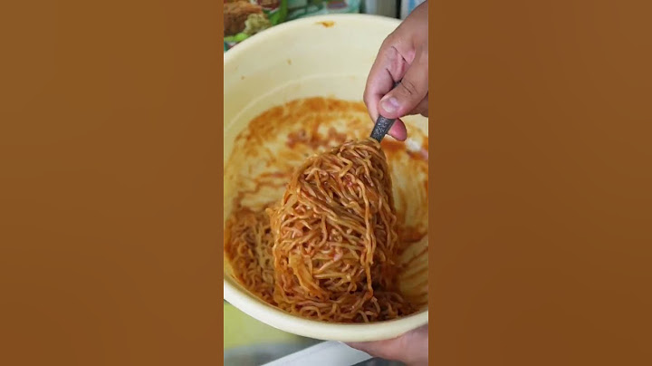 BELI INDOMIE LEVEL PEDAS 100K SEBASKOM!! #wenakcik