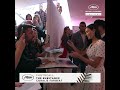 Session d'autographes à la sortie du Photocall avec Demi Moore et Dennis Quaid au Festival de Cannes