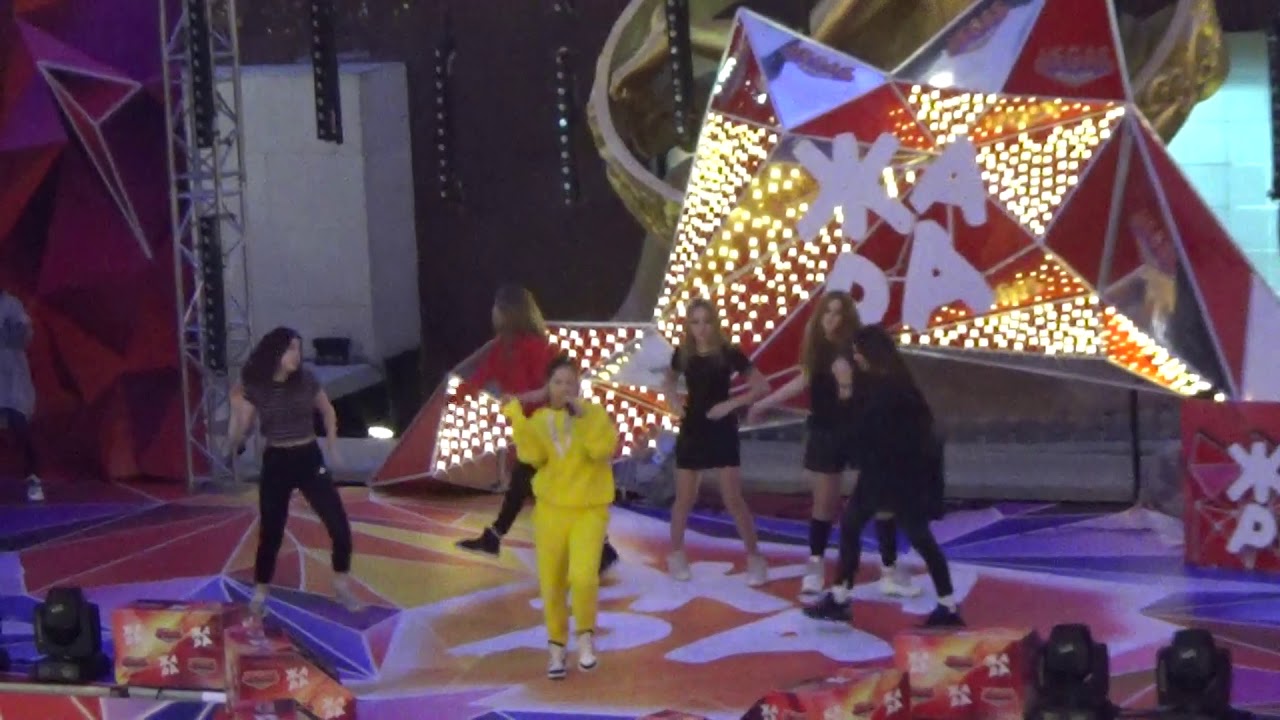 Soundcheck Эльгиза Каражанова(ЖараKids,Вегас Мякинино,22.12.19) - YouTube