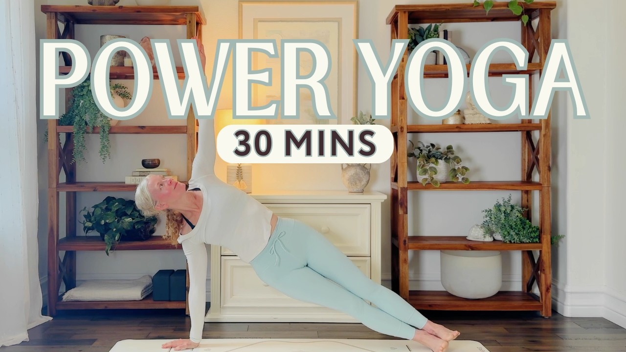 Поток силы и присутствия | 30-минутная силовая йога для верхней части тела