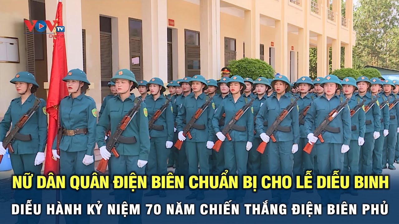 Nữ dân quân Điện Biên chuẩn bị cho lễ diễu binh, diễu hành kỷ niệm 70 năm chiến thắng Điện Biên Phủ