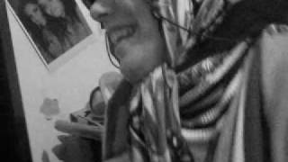 Gönülçelen Çi̇çekçi̇ Kiz.wmv