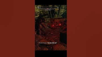 Are armoured trolls effective against vampires?  #skyrim #shorts