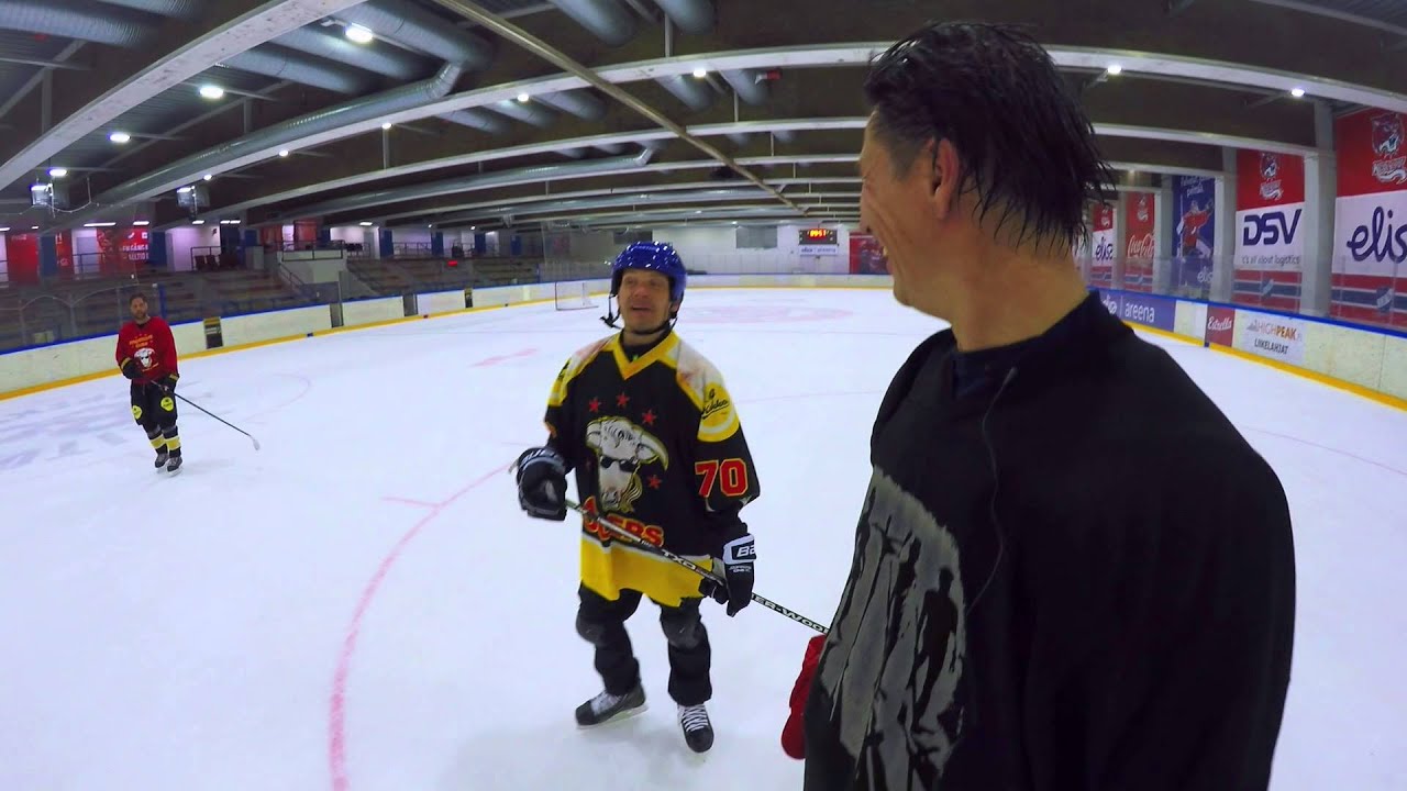 Miio Parkkosen Kiekkokoulu, osa 2: Skutsari kattoon