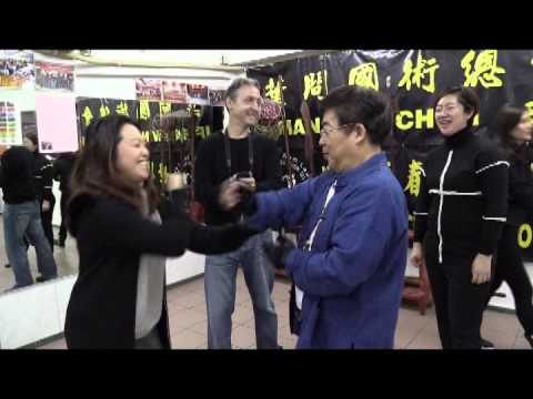 (香港旅遊發展局公關職員採訪)Local media fam on 13 Jan 2014