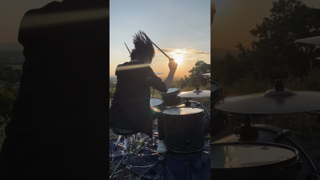 Кусочек песни Rihanna “Umbrella” LIVE (Super Bowl) Drum Cover by RADLEE 🥁 YouTube