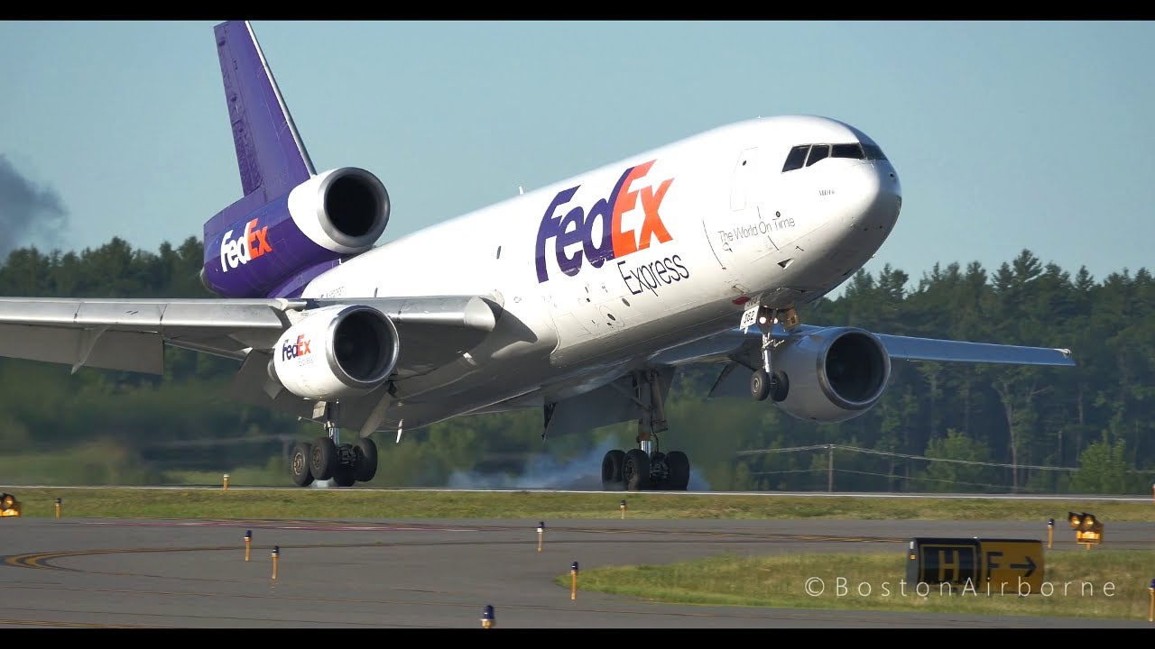 FedEx MD-10 Flawless Landing | GH4 Camera