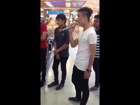 hat karaoke hay nhat New Thanh niên đi siêu thị hát karaoke =))