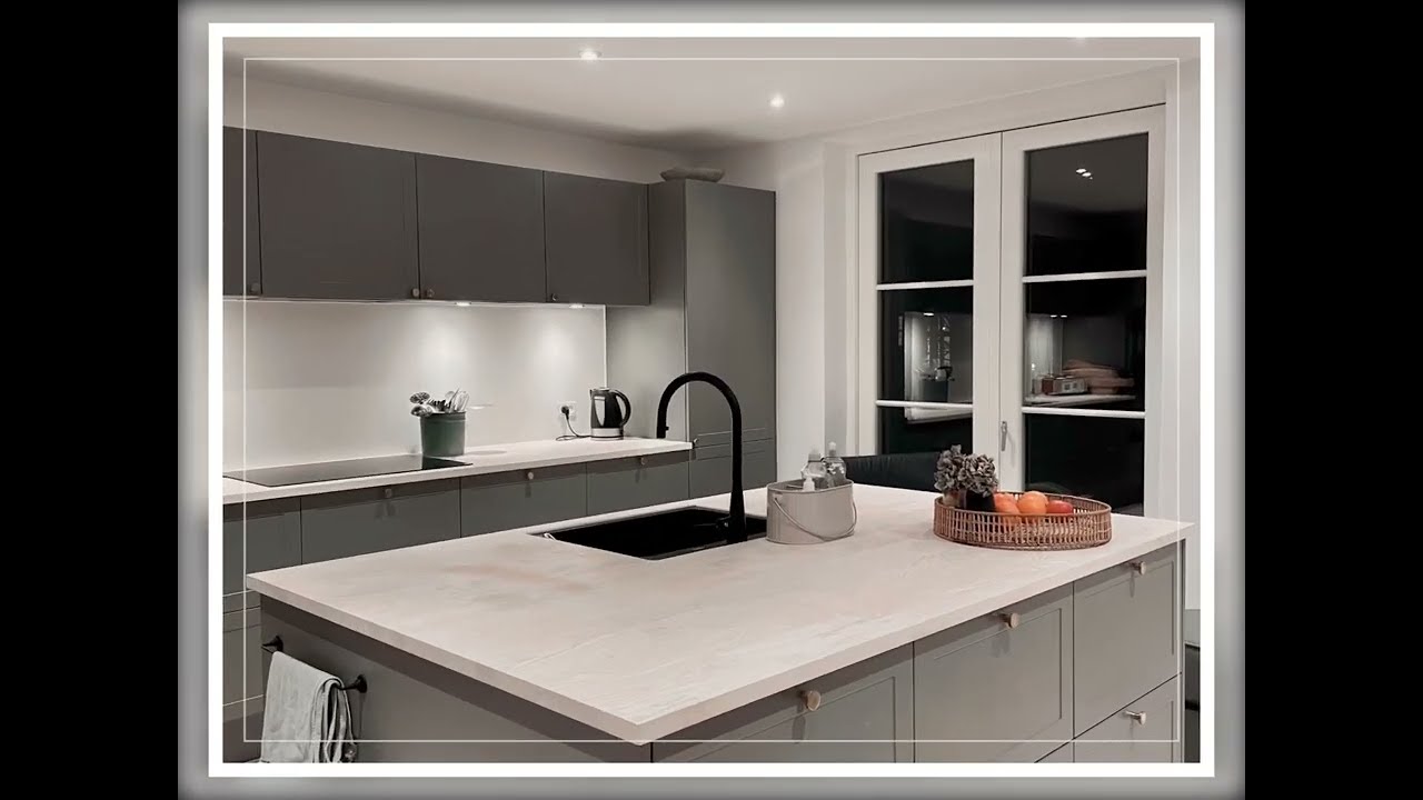 Totalrenovering - fra stue og badeværelse til moderne køkken-alrum