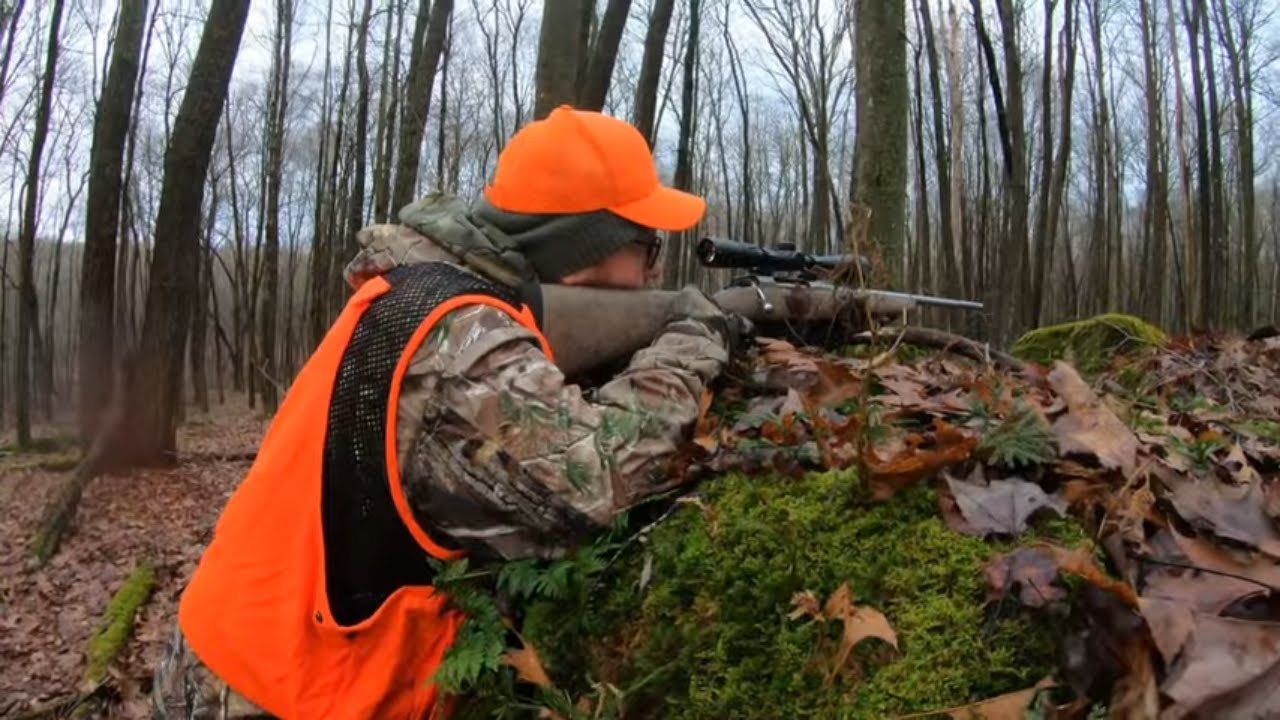 BUCK * Deer Hunting Public Land 