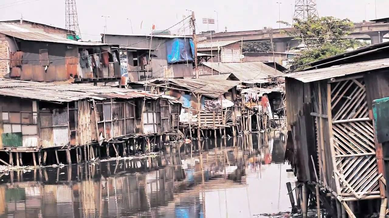 Merangkum Jakarta (a Journey Through Jakarta)