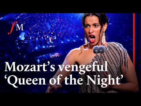 Mozart Queen Of The Night Aria - Soprano Rachel Duckett | Classic Fm