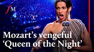 The furious 'Queen of the Night': Mozart’s most famous rage aria | Classic FM Resimi