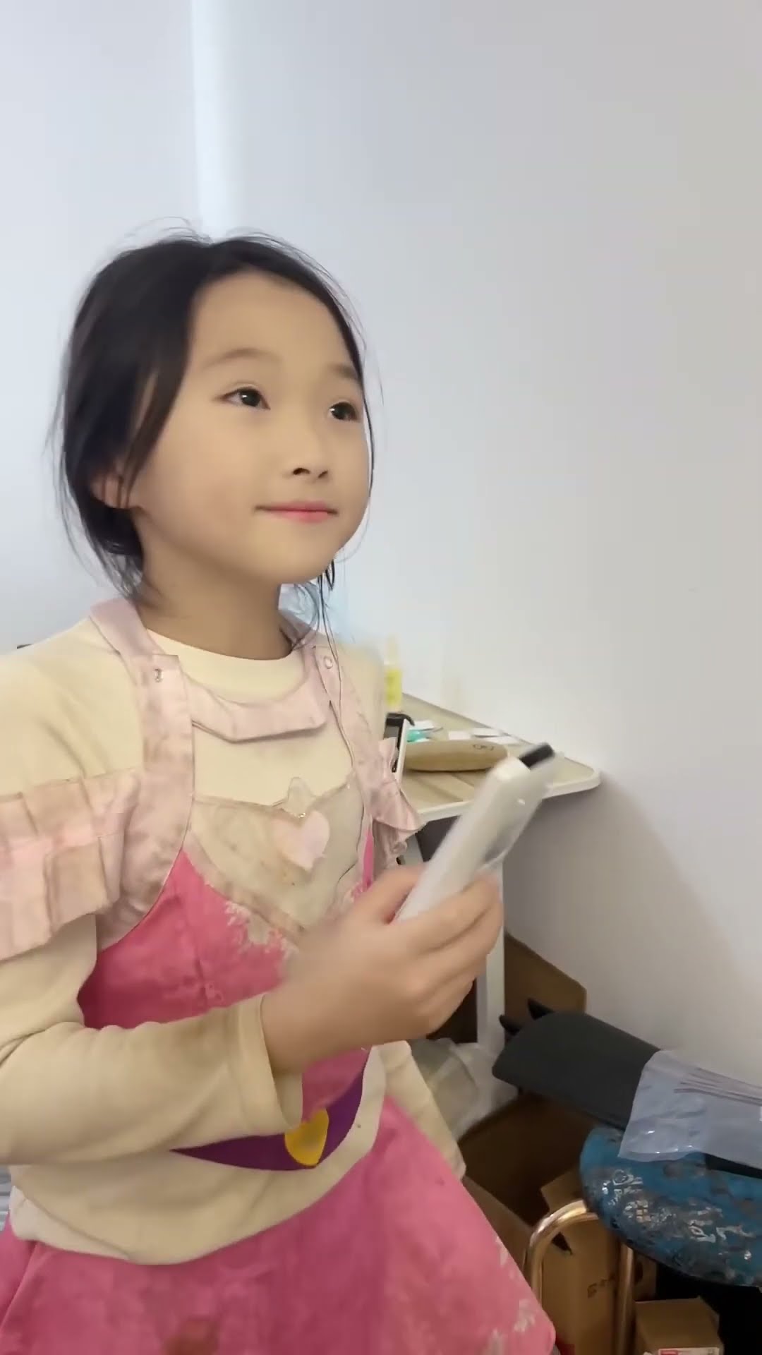 小舞怎么一直踢被子啊！ #斗罗大陆 #小舞 #宁荣荣 #唐老六