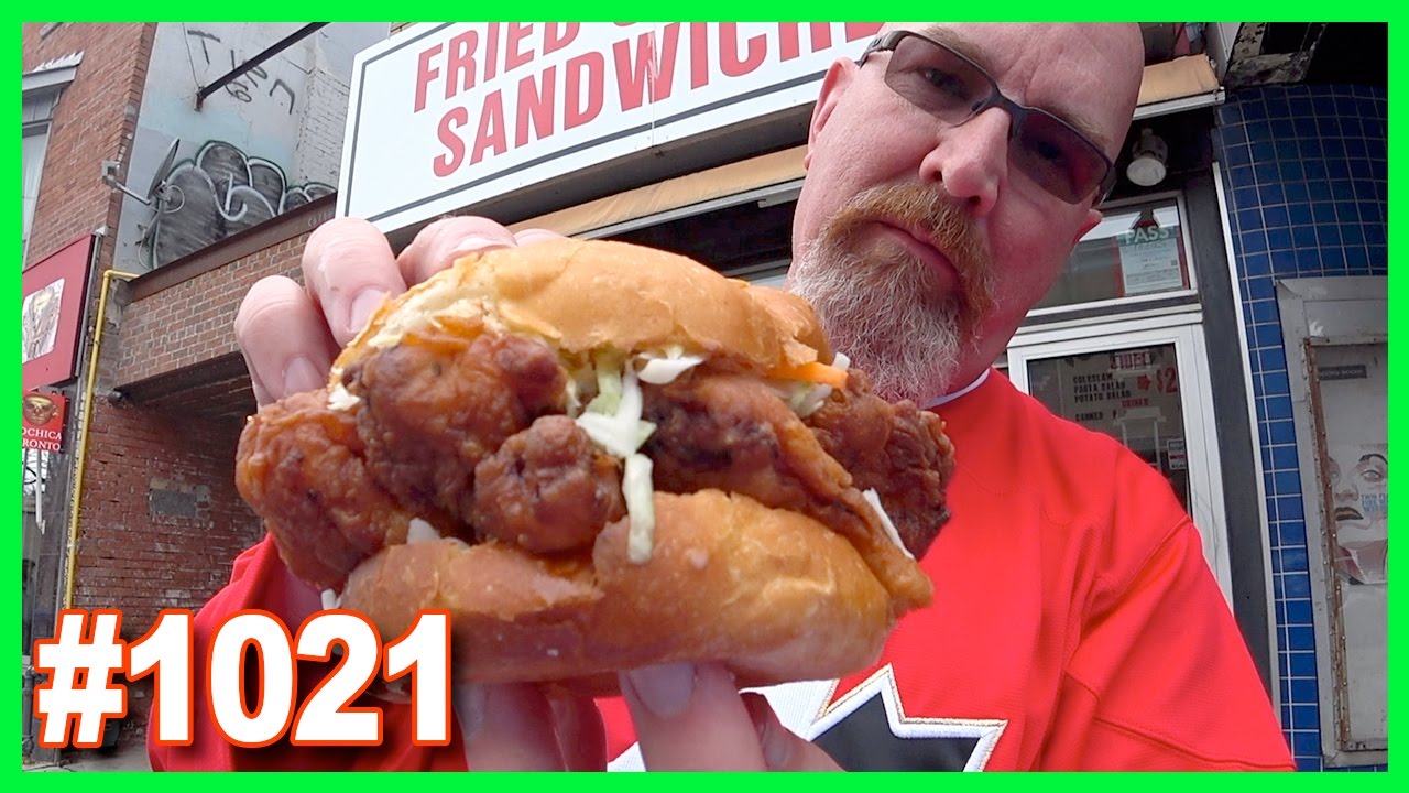 Rainy Day Trip to Toronto - Buses, Food, Beer, Chicken and Trains