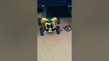 LEGO Technic and Arduino-controlled Car WIP #1