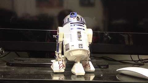 R2-D2 Action Alarm Clock