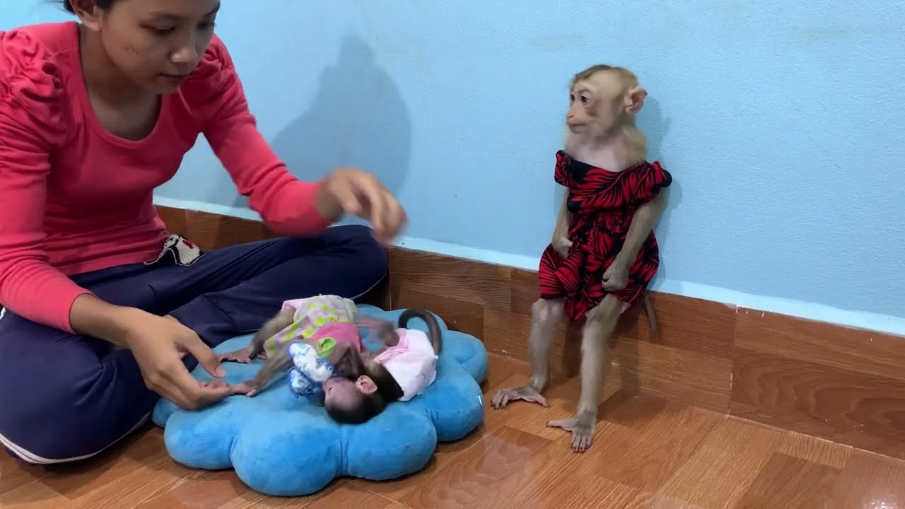 Nastii Jueur In Biq Mist-keee Make Mom To Much Anqrii