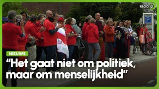 Download Lagu Ruim 175 mensen in Lochem spreken steun uit voor Gaza MP3 Download Lagu Ruim 175 mensen in Lochem spreken steun uit voor Gaza MP3
