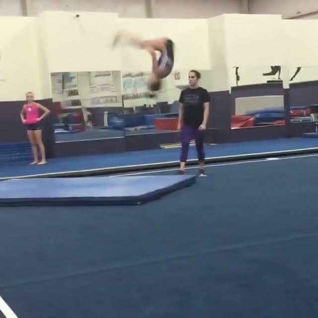 Rayna Light - 10 yrs old - Double Pike on Floor - YouTube