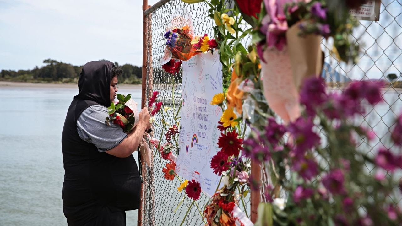 White Island death toll climbs to 15 after NZ police confirm another death