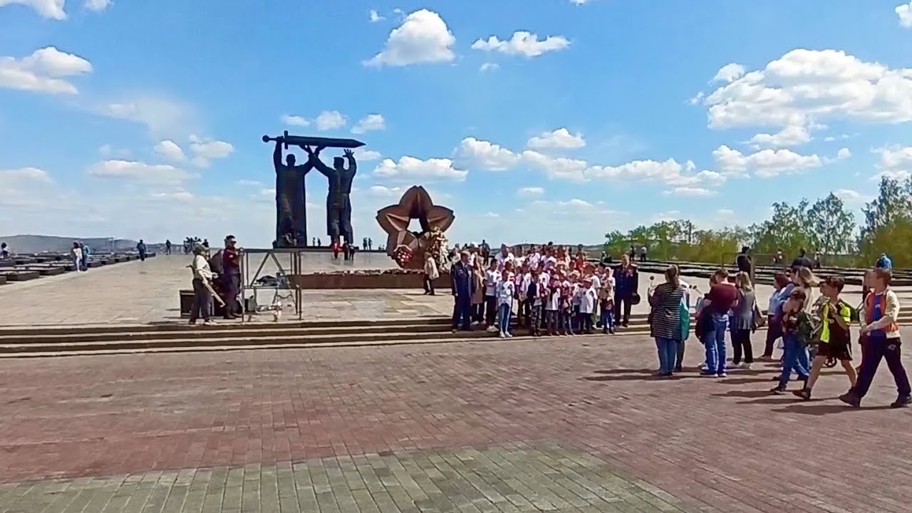 Парк у вечного огня магнитогорск Парк у вечного огня магнитогорск