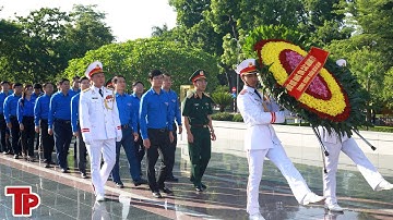 Trung ương Đoàn dâng hương tưởng niệm các anh hùng liệt sĩ | Tiền Phong TV