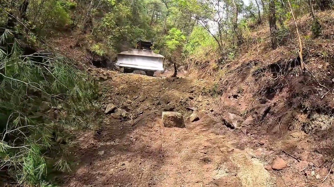 ФОРМИРОВАНИЕ ДОРОГ Как проложить дорогу в лесу с помощью WORK MACHINE3 #komatsu #working #caterpilar