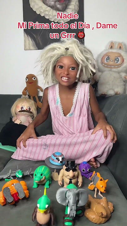 Mi Prima Todo el Día en TikTok 😆#comedia