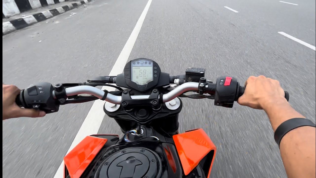 KTM Duke 200 (BS6) mileage test, kitna deti hai YouTube