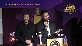 En İyi Düet Şarkı Anlarsın - Sinan Akçıl Ft Mustafa Ceceli