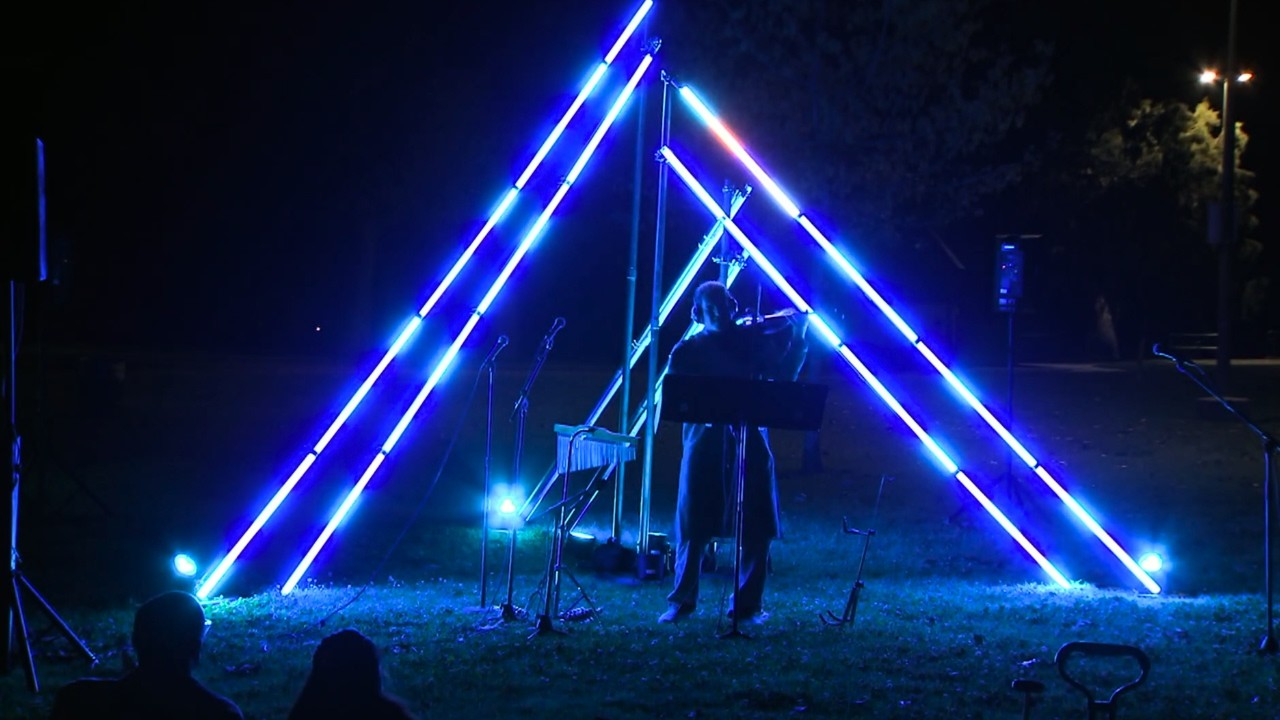 Совместное музыкальное впечатление в десяти парках: премьера Attune.