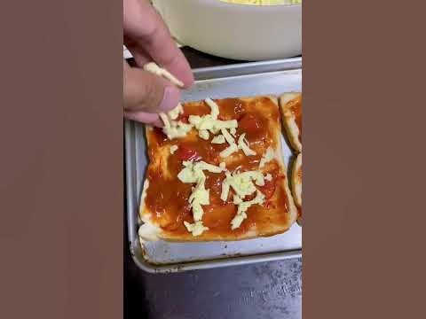 Do this on leftover spaghetti sauce😋 #spaghetti #pizza #chibog - YouTube
