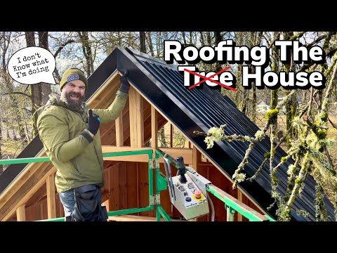 Putting a Roof On The Tree House || I Don't Know How To Do This