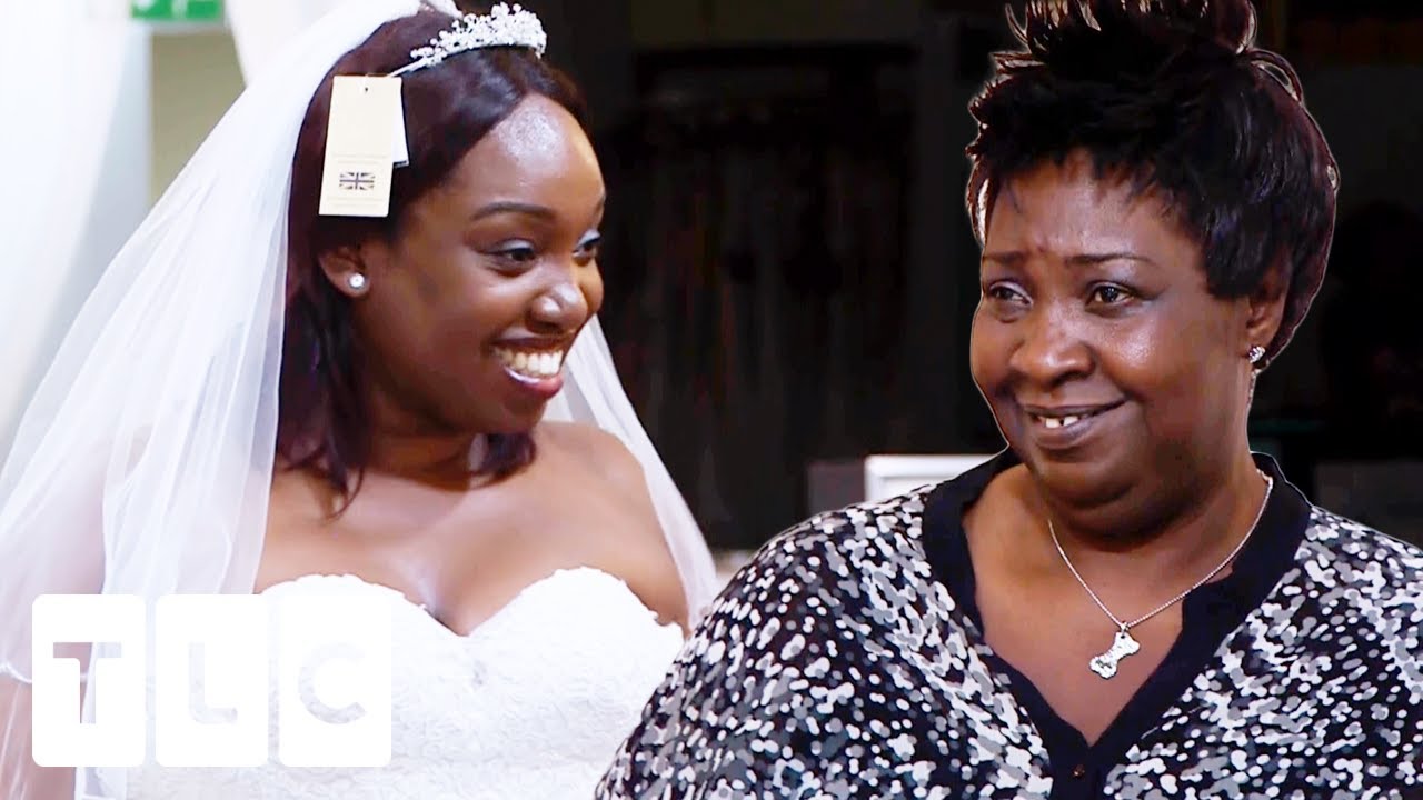 bride-needs-a-brand-new-dress-2-weeks-before-the-wedding-say-yes-to