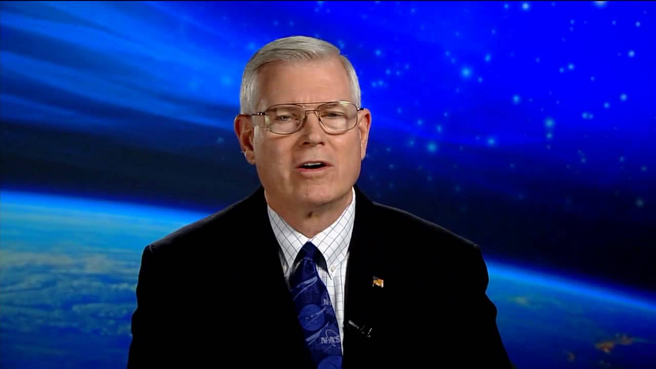 mercury letra Endeavour Gets Warm JSC Welcome!