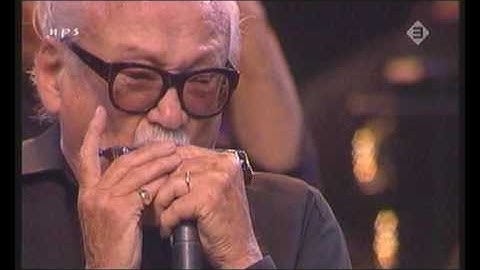 Toots Thielemans & Jamie Cullum - one for my baby (Live)