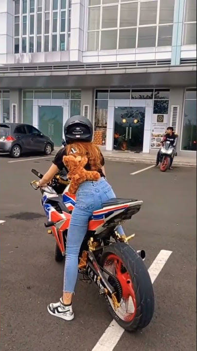 KETIKA CEWEK NAIK CBR😭#shorts
