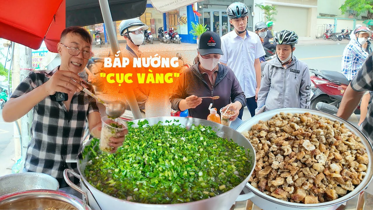 Khách kéo đến ầm ầm chế Tú bán lơ cơm luôn - Vi Na TV