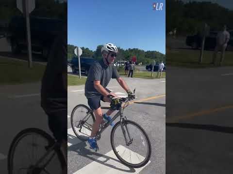 How Joe Biden Crashed His Bike #shorts