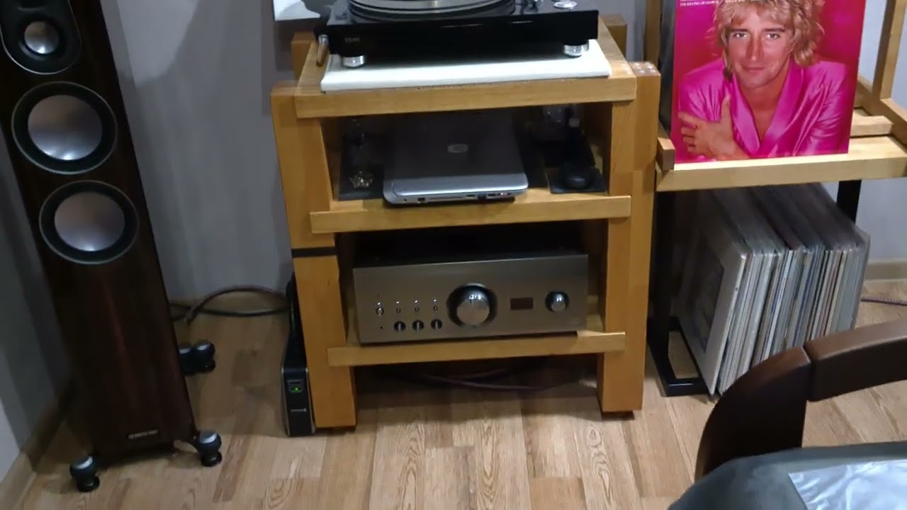 Rod Stewart - Greatest Hits. LP 1-st press 1979 (video 200).