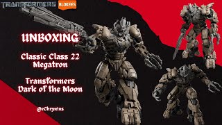Unboxing - Classic Class 22 Megatron Transformers Dark Of The Moon