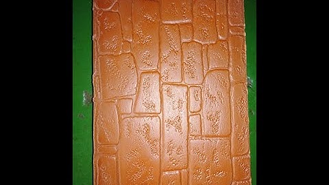 PE WPC fence with 3D embossing extrusion machine testing before delivery (Sophie 0086 15063923327)