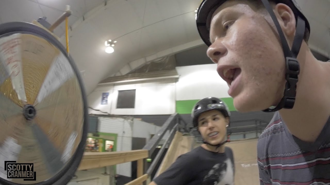 ИГРА В ВЕЛОСИПЕД - КОЛЕСО НЕСЧАСТЬЯ! 5