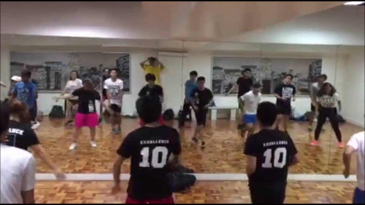 Oh Land - Audition Day (everyone)