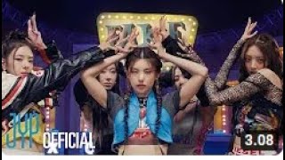 ITZY “Cheshire” M/V @ITZY