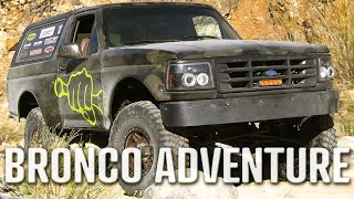 BUSTED KNUCKLE BRONCO DESERT ADVENTURE