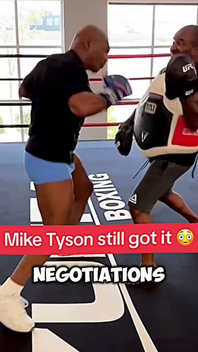 Paul vs tyson netflix live